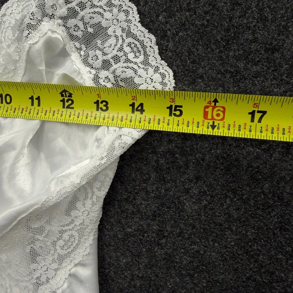 Appel Sleepwear Vintage White Satin Lace Teddy Bodysuit Medium 925039